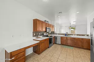 6959 S Wilson Dr, Chandler, AZ 85249 - Photo 14