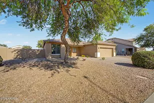 6959 S Wilson Dr, Chandler, AZ 85249 - Photo 1