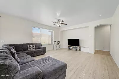 6959 S Wilson Drive, Chandler, AZ 85249 - Photo 8