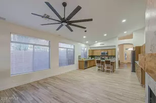 1250 E Captain Dreyfus Ave, Phoenix, AZ 85022 - Photo 18