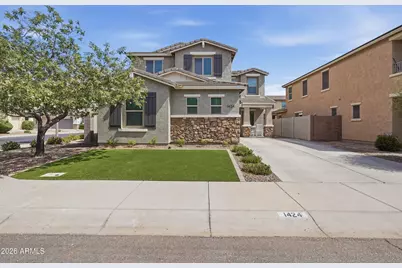 1424 E Goldcrest Street, Gilbert, AZ 85297 - Photo 1