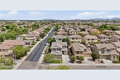 1424 E Goldcrest Street, Gilbert, AZ 85297 - Photo 34