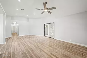4407 E Amberwood Dr, Phoenix, AZ 85048 - Photo 12