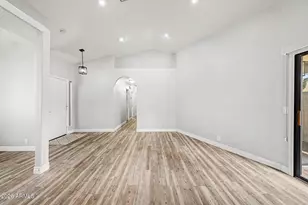 4407 E Amberwood Dr, Phoenix, AZ 85048 - Photo 10