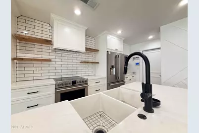 1363 W Los Lagos Vista, Mesa, AZ 85202 - Photo 10