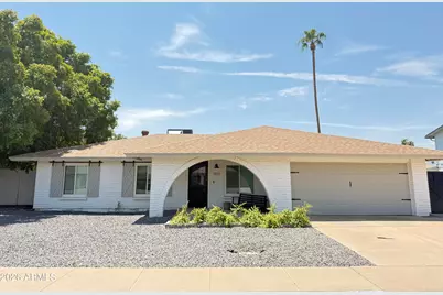 1363 W Los Lagos Vista, Mesa, AZ 85202 - Photo 1