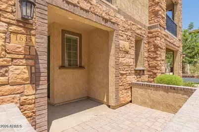 1635 E Dogwood Lane, Gilbert, AZ 85295 - Photo 4