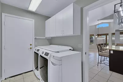 448 W Madero Avenue, Mesa, AZ 85210 - Photo 24