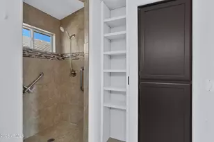 448 W Madero Ave, Mesa, AZ 85210 - Photo 22