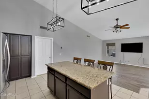 448 W Madero Ave, Mesa, AZ 85210 - Photo 20