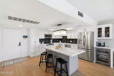 7920 E Camelback Road #605, Scottsdale, AZ 85251 - Photo 6