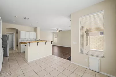 1819 W Nighthawk Way, Phoenix, AZ 85045 - Photo 4