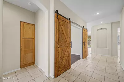 1819 W Nighthawk Way, Phoenix, AZ 85045 - Photo 10