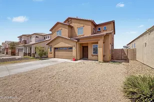 7424 W Wolf St, Phoenix, AZ 85033 - Photo 2
