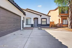 2587 E Riviera Dr, Chandler, AZ 85249 - Photo 2