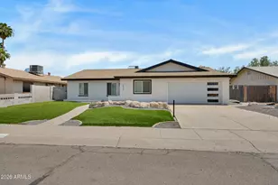 1933 E Wesleyan Dr, Tempe, AZ 85282 - Photo 1