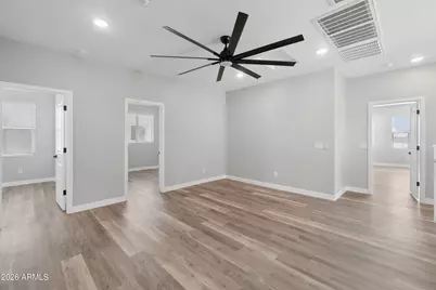 10220 N 49th Avenue, Glendale, AZ 85302 - Photo 26