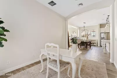 224 W Fellars Drive, Phoenix, AZ 85023 - Photo 10