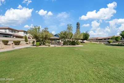 224 W Fellars Drive, Phoenix, AZ 85023 - Photo 36