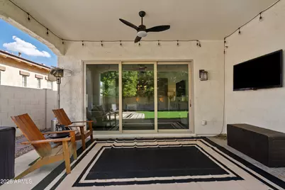 224 W Fellars Drive, Phoenix, AZ 85023 - Photo 32
