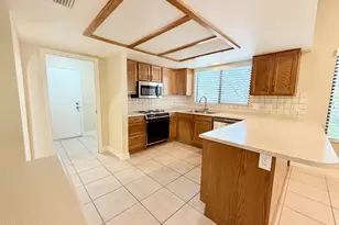 9856 W Rimrock Dr, Peoria, AZ 85382 - Photo 4