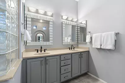 2402 E Everglade Court, Chandler, AZ 85249 - Photo 18