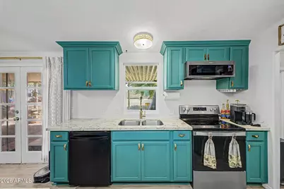 897 E Goldmine Lane, San Tan Valley, AZ 85140 - Photo 4