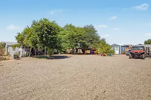 897 E Goldmine Ln, San Tan Valley, AZ 85140 - Photo 14