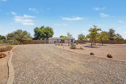 897 E Goldmine Lane, San Tan Valley, AZ 85140 - Photo 16