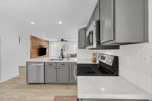 2339 W Running Deer Trl, Phoenix, AZ 85085 - Photo 16