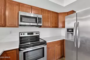 3635 N 37th St, Phoenix, AZ 85018 - Photo 12