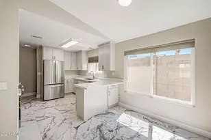 1510 E Taro Ln, Phoenix, AZ 85024 - Photo 12