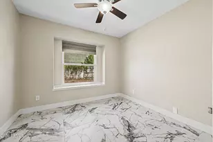 1510 E Taro Ln, Phoenix, AZ 85024 - Photo 20