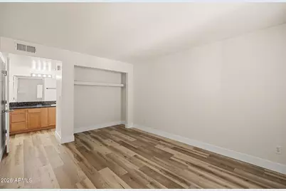 740 W Elm Street #207, Phoenix, AZ 85013 - Photo 22