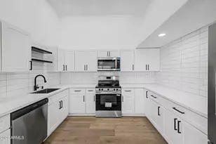 12475 N 83rd Dr, Peoria, AZ 85381 - Photo 8