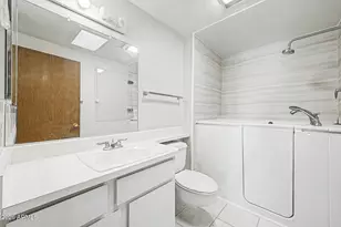 17028 N Country Club Dr, Sun City, AZ 85373 - Photo 20