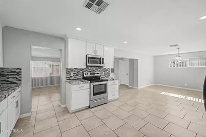 2917 W Aster Drive, Phoenix, AZ 85029 - Photo 12