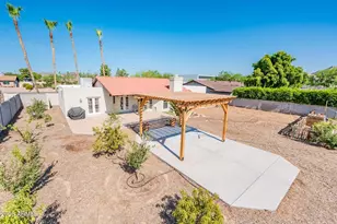 11847 N Bancroft Dr, Phoenix, AZ 85028 - Photo 24