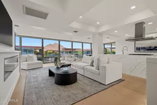 7137 E Rancho Vista Dr, Scottsdale, AZ 85251 - Photo 1