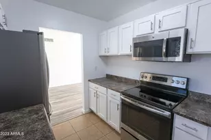 1043 E Maryland Ave, Phoenix, AZ 85014 - Photo 4
