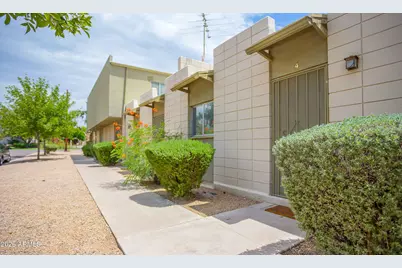 1043 E Maryland Avenue #Apt 5, Phoenix, AZ 85014 - Photo 16