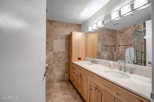 7151 E Rancho Vista Dr, Scottsdale, AZ 85251 - Photo 20