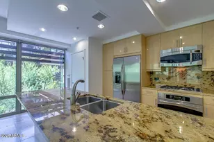 7131 E Rancho Vista Dr, Scottsdale, AZ 85251 - Photo 6