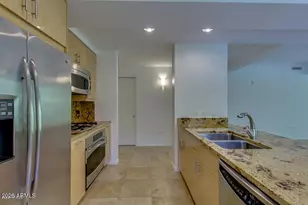 7131 E Rancho Vista Dr, Scottsdale, AZ 85251 - Photo 10