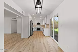 7608 N 18th Ave, Phoenix, AZ 85021 - Photo 8