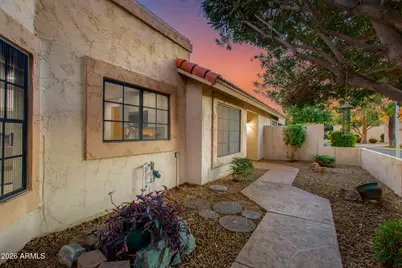 18836 N 94th Avenue, Peoria, AZ 85382 - Photo 2