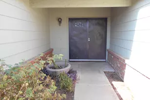 6532 W Lupine Ave, Glendale, AZ 85304 - Photo 2
