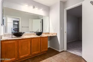 21821 N 40th Way, Phoenix, AZ 85050 - Photo 14