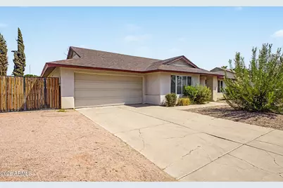 1048 W Nido Avenue, Mesa, AZ 85210 - Photo 2