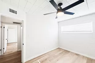 25 E Eva St, Phoenix, AZ 85020 - Photo 12